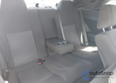 2022 Dodge Challenger Sxt z USA, uszkodzony, nr VIN 2C3CDZAG5NH257485